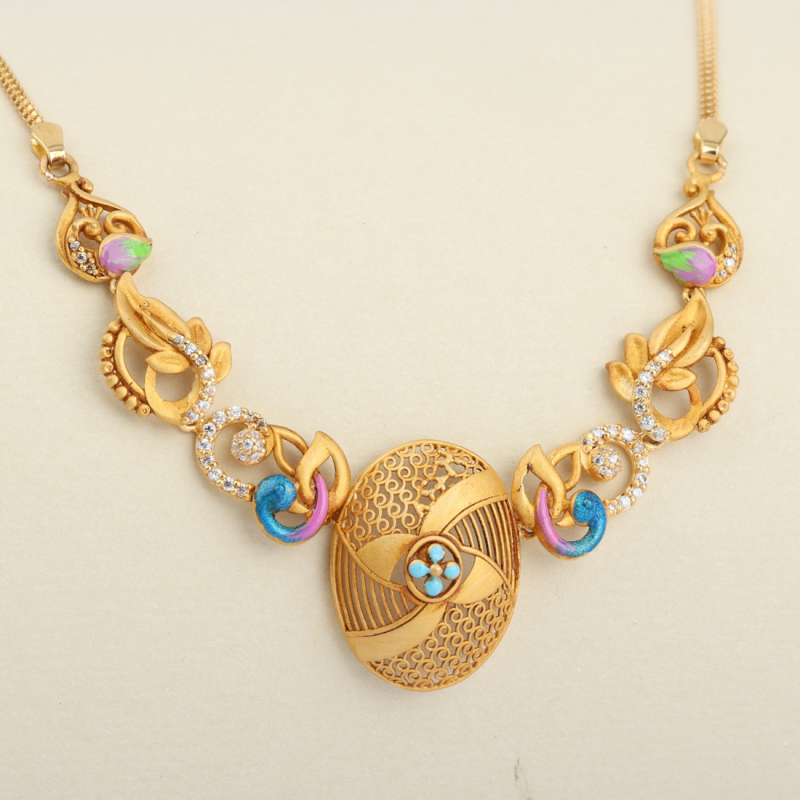 ANTIQUE STONE NECKLACE