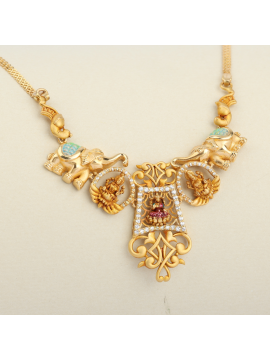 ANTIQUE STONE NECKLACE