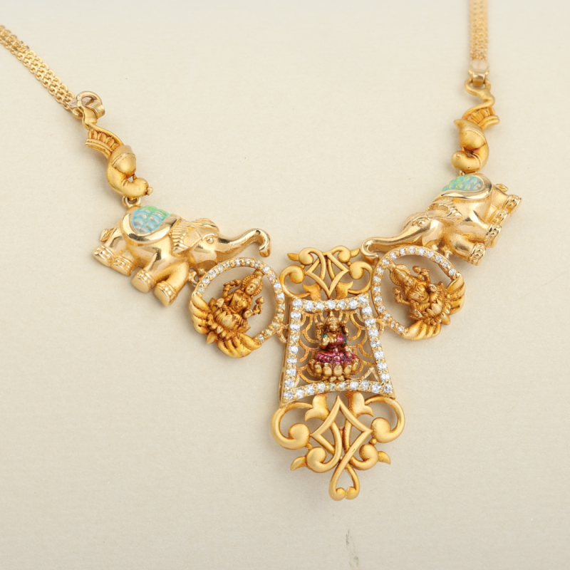 ANTIQUE STONE NECKLACE