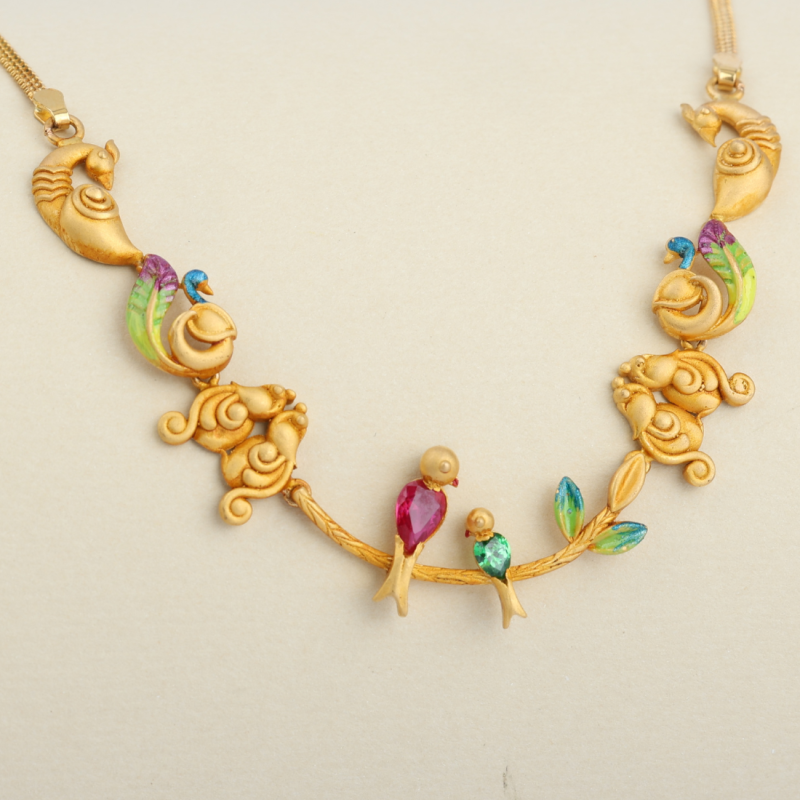 ANTIQUE STONE NECKLACE